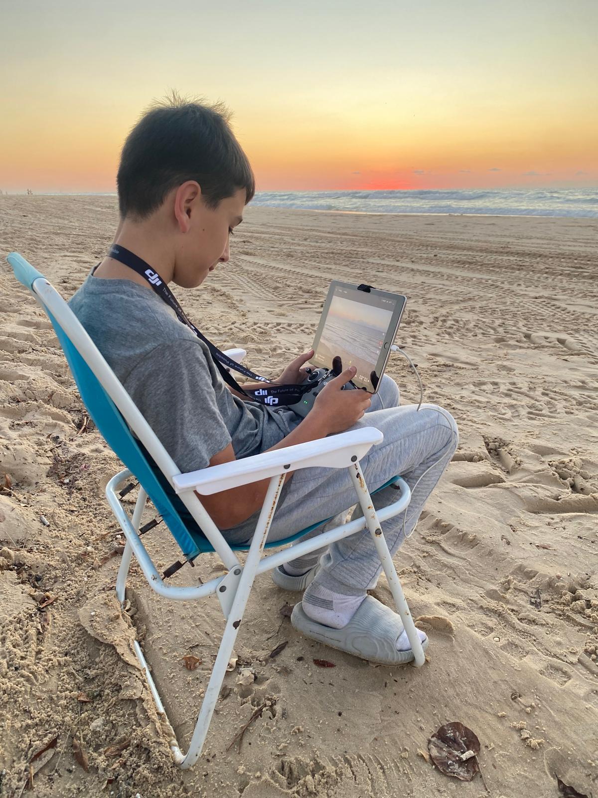 טיסת רחפן לילדים